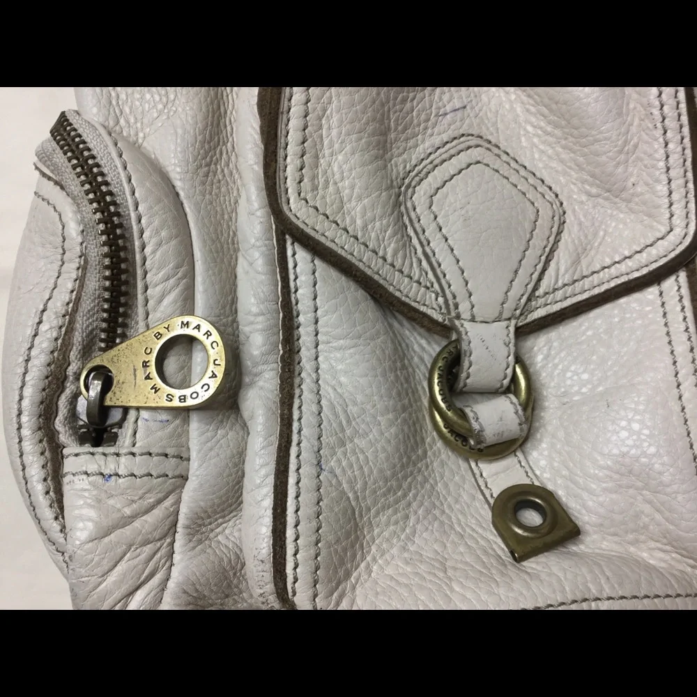 Marc by Marc Jacobs Light Gray Leather Hobo Bag
